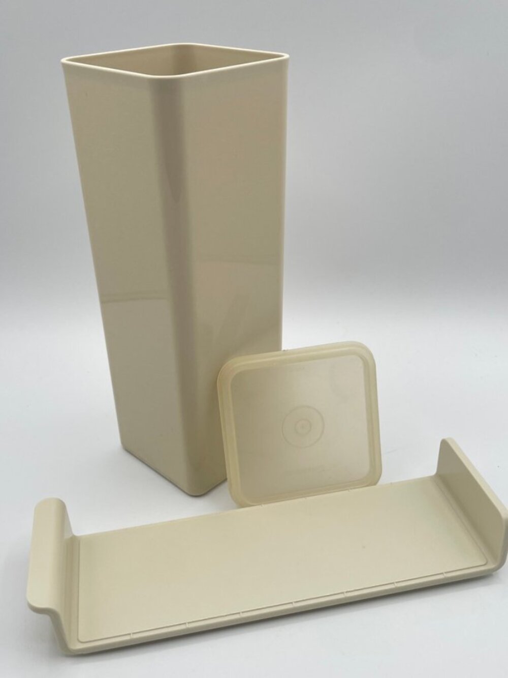 Tupperware ~ Velveeta Block Cheese Keeper Container Holder USA ~ 3 Piece Set